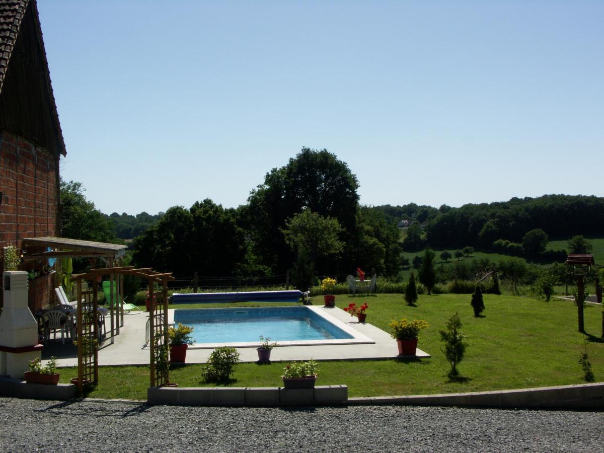 Chalet De Rose Moutier-Malcard Exterior photo